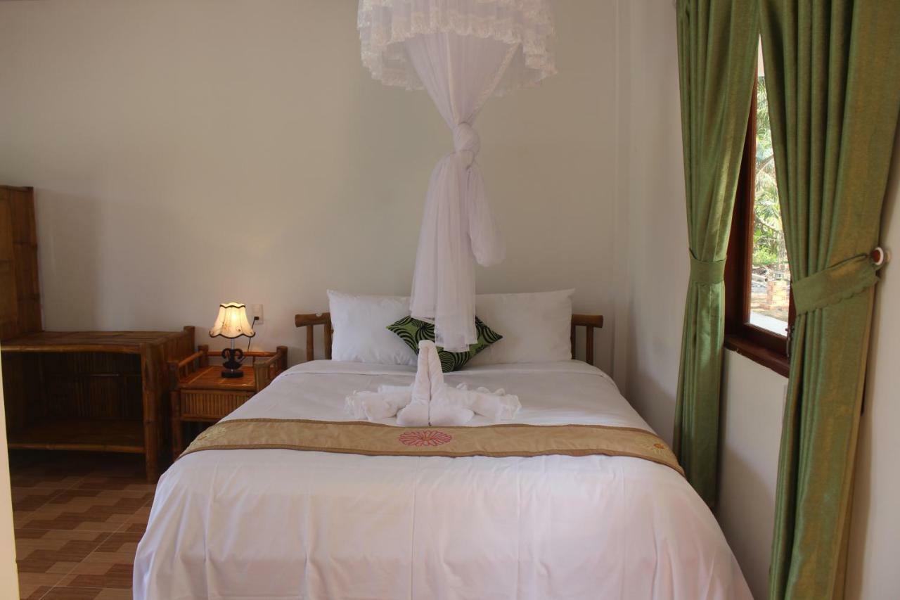 Tra Vinh Lodge Nguyet Hang Exterior foto